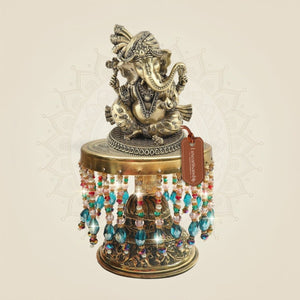 7.5" Brass Ganesha with Pagdi on Chowki Base – Distinct Traditional Look - Luxeartisanship