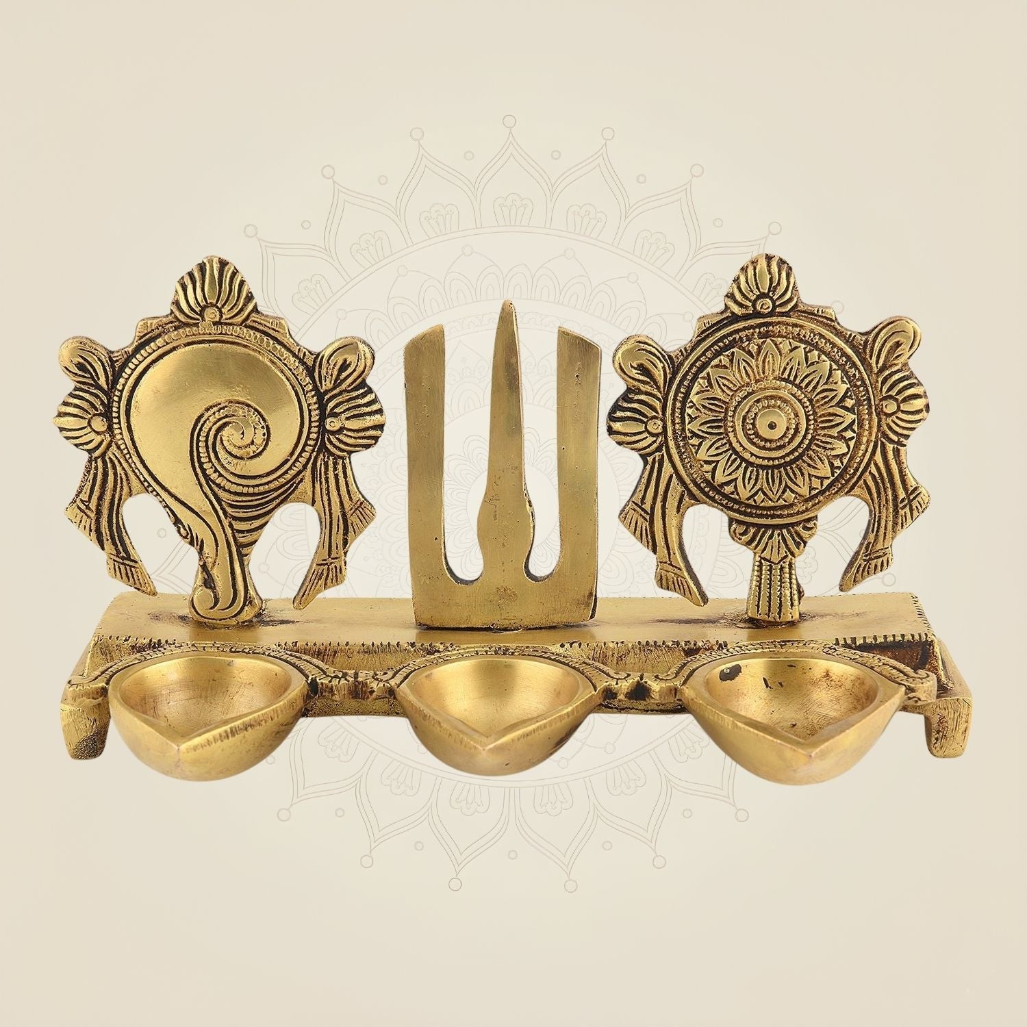 Brass Shankh Chakra Diya – 4" Aarti Deepam for Pooja, Mandir & Spiritual Decor