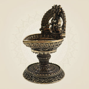 Brass Lakshmi Diya 4.5" – Radiant Symbol of Wealth - Luxeartisanship