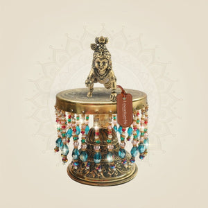 Kanha Ji Brass Idol on Chowki 6.5"β Classic Krishna Representation - Luxeartisanship