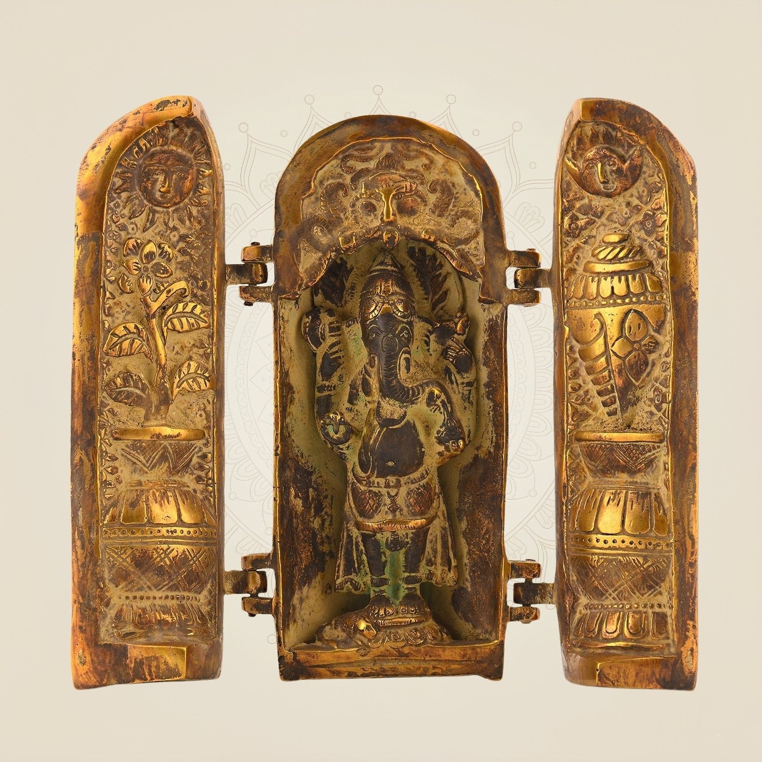 7.5" Folding Ganesha Idol – Brass Mud Finish | Divine Art for Home & Gifts