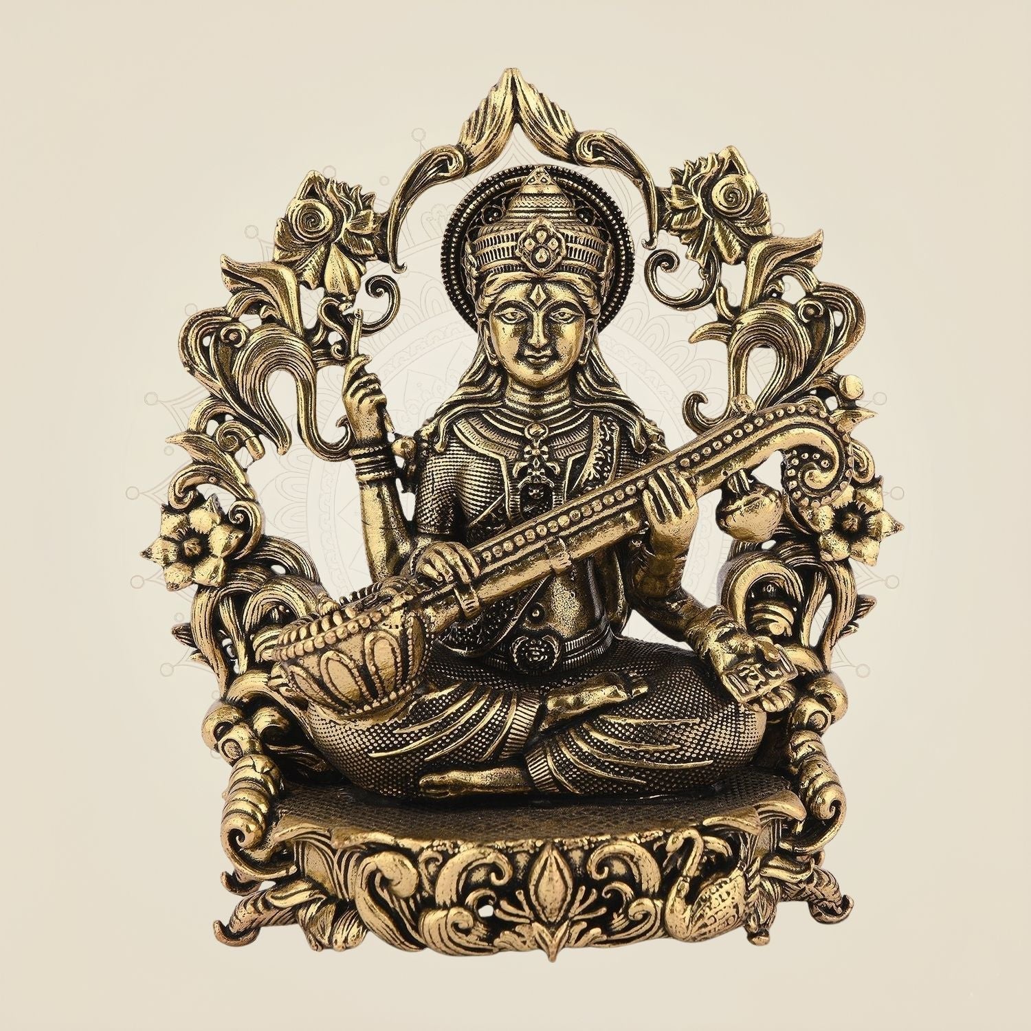 3.75" Saraswati Maa Brass Idol – Lightweight Handcrafted Murti for Study & Wisdom
