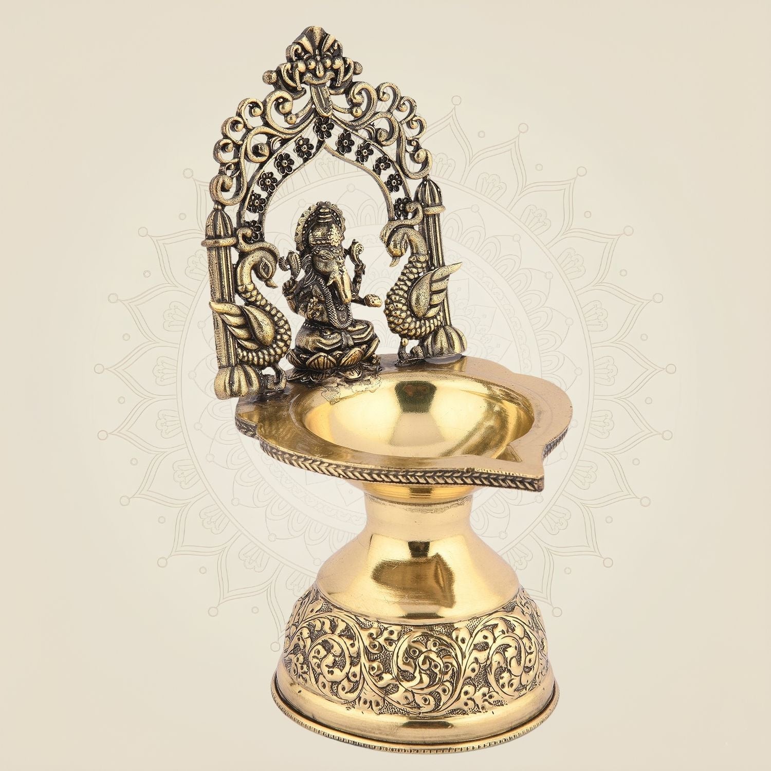 Ganpati Darbar Brass Diya Artisan – 7" Lightweight Handcrafted Oil Lamp
