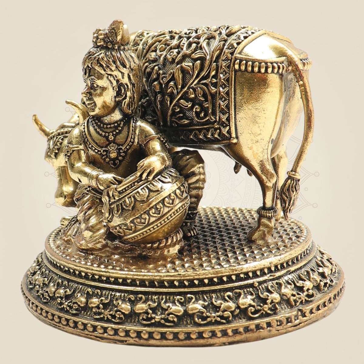 Brass Kanha Ji Idol with Cow Decorative Krishna Murti 3" - Luxeartisanship